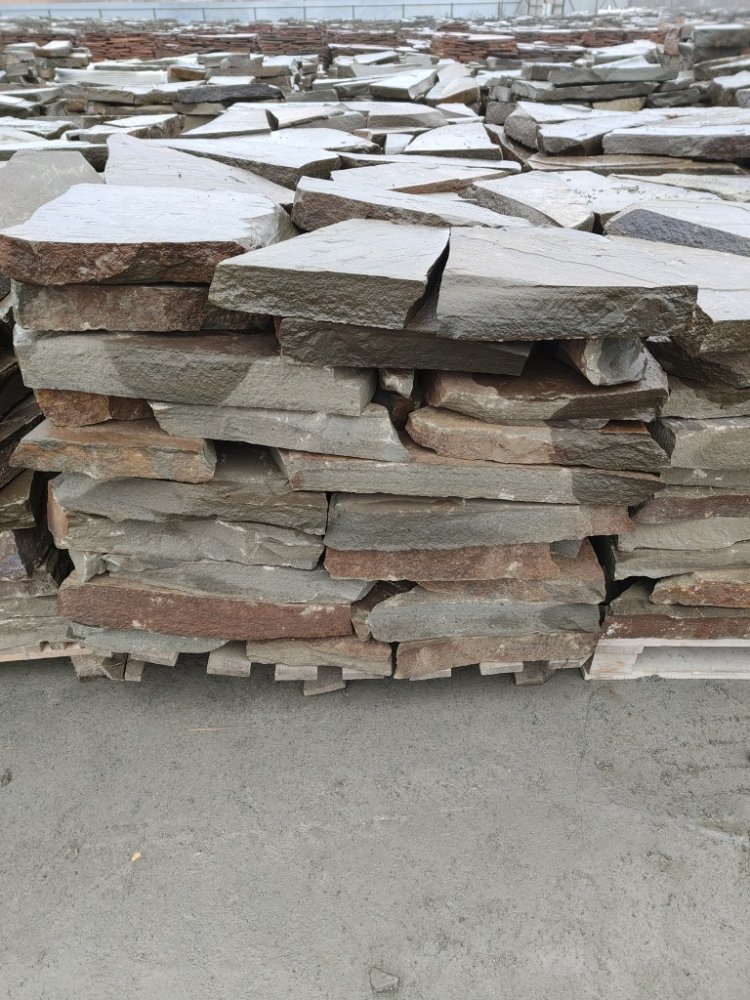 Плитняк песчаник серо-зелёный для мощения 60-65 мм купить в Берёзовском