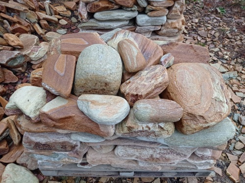 Златолит жёлтый, жёлто-зелёный глыбки и валуны для ланшафтного дизайна купить в Берёзовском