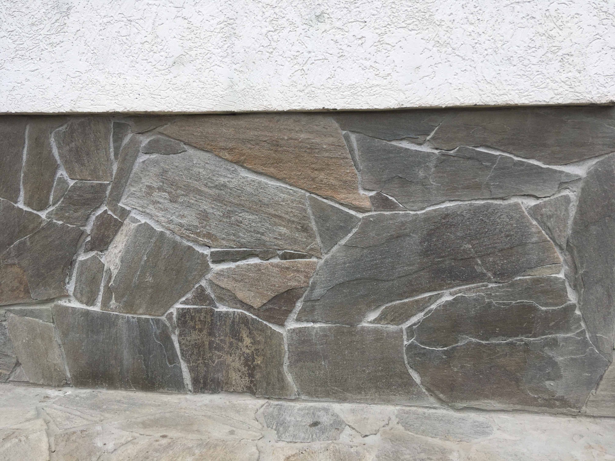 Плитняк златолит Уральский  для фасада купить в Берёзовском