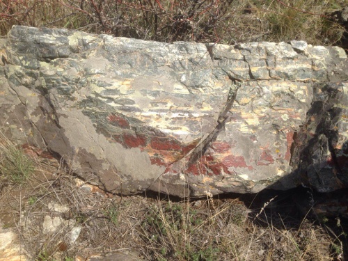 Гигантские зелёные валуны для ландшафтного дизайна весом более 5 тонн купить в Берёзовском