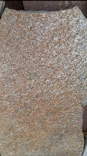 Плитняк златолит серебристый для цоколя, отмостки купить в Берёзовском