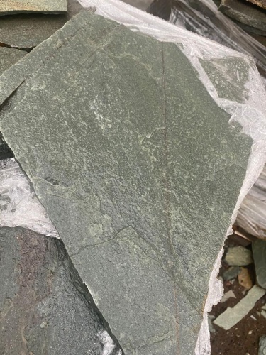 Плитняк златолит зелёный для цоколя, отмостки купить в Берёзовском