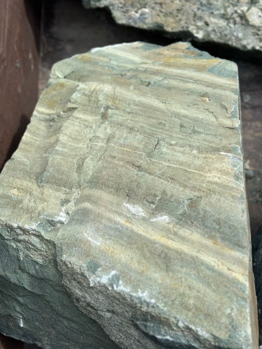 Ландшафтные глыбы зелёные 200-500 килограмм купить в Берёзовском