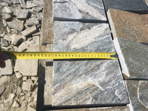 Плитка пилёная златолит Уральский для цоколя, отмостки купить в Берёзовском